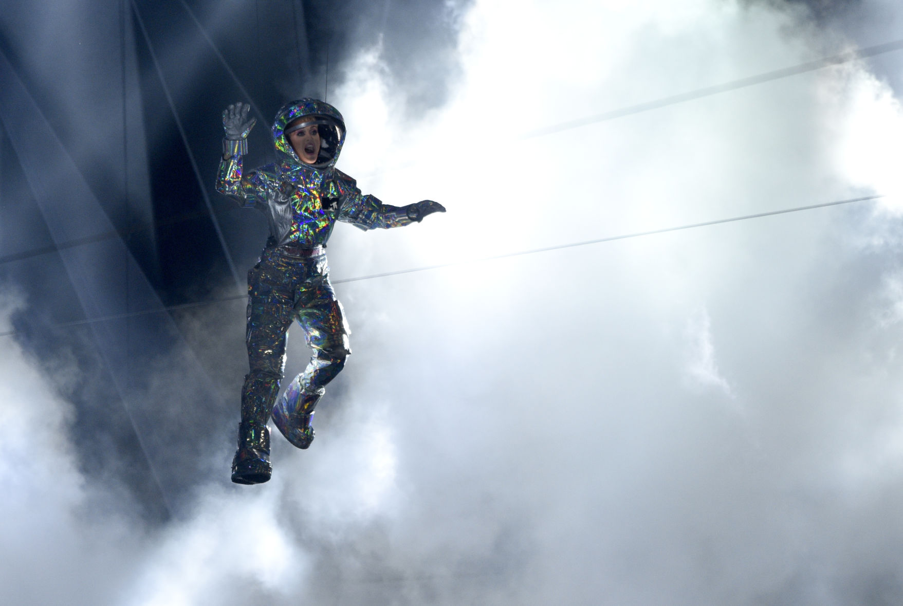 2017 MTV Video Music Awards - Show